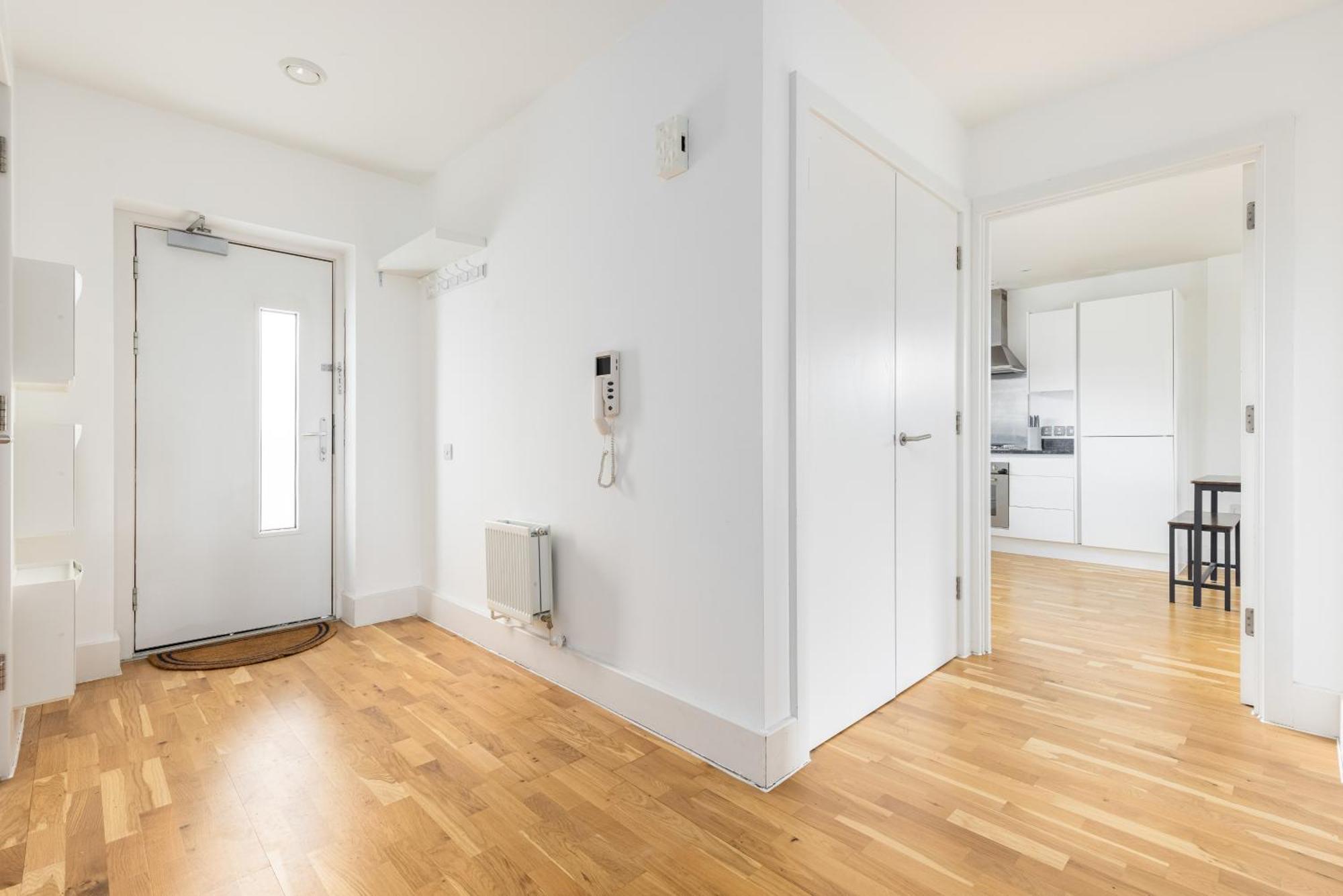 The Bridge Apartment London Exterior photo